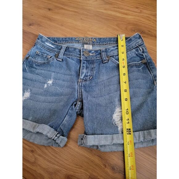 Arizona Jean Midi Shorts Juniors Roll Hem Minor‎ Distressing Size 1 - Picture 6 of 6